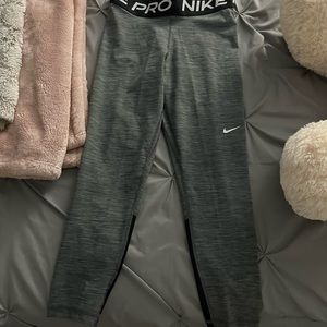 Nike Pro leggings